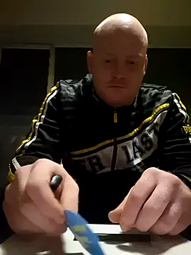 svenni2525 online show from October 20, 6:08 pm