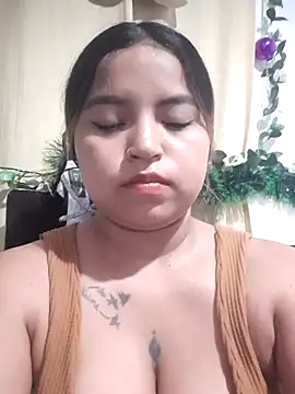 Emily Lit online show from December 21, 4:52 am