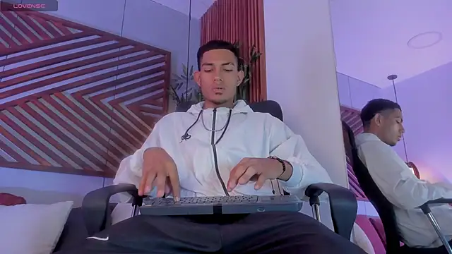 Adonis WB online show from September 16, 7:48 pm