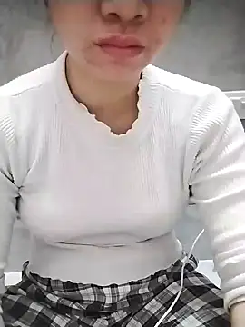 Mie rose online show from December 21, 2:13 pm