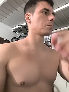 RejoinedLescol online show from April 20, 4:48 am