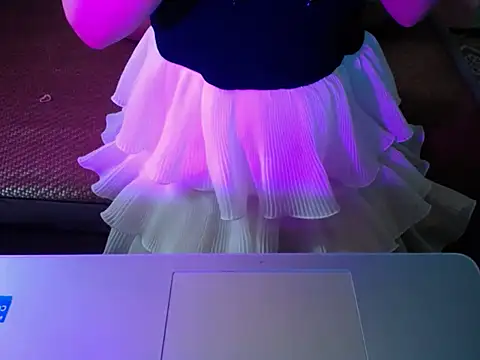 ahoa Tk online show from November 11, 5:18 am