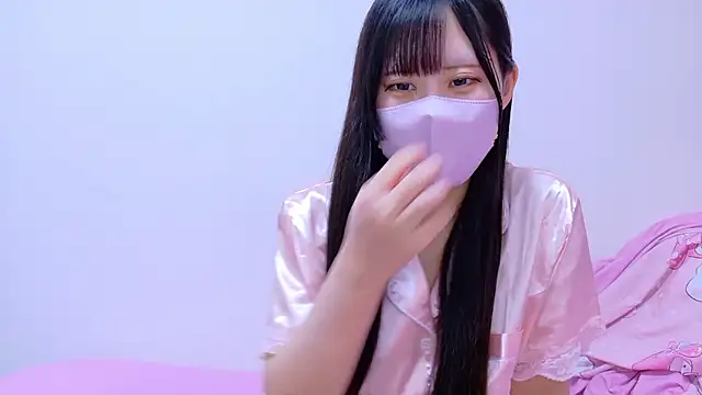 noa uxu online show from December 4, 12:47 pm