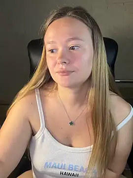 CaramelleSugar  online show from October 2, 6:15 pm