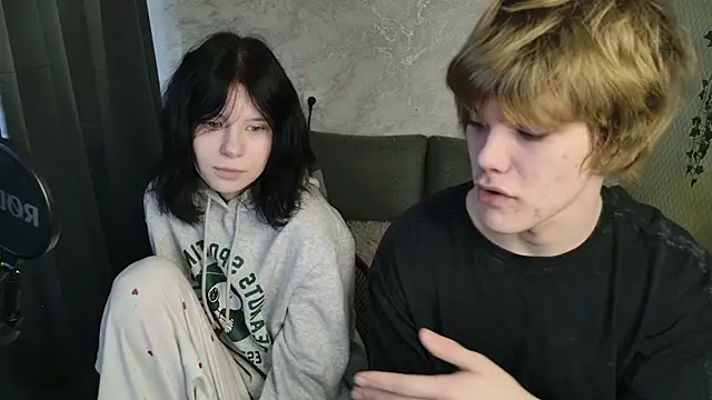 Bonnie And C1yde online show from March 22, 5:11 am