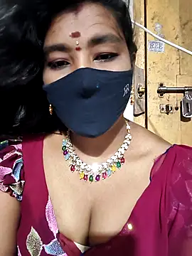 Snapshot of srav43 chatting on October 11, 5:44 pm srav43 online show from October 11, 5:44 pm