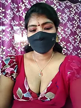 Snapshot of srav43 chatting on December 4, 8:34 am srav43 online show from December 4, 8:34 am