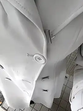 pink-mai online show from April 4, 1:04 am