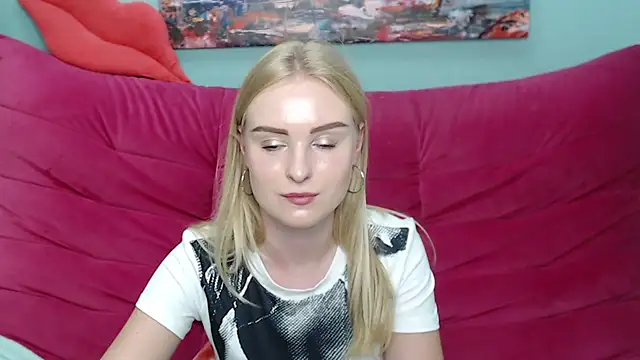 Snapshot of SofySofty chatting on September 20, 4:52 pm SofySofty online show from September 20, 4:52 pm