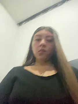 Sara-cooper2 online show from February 22, 10:41 pm