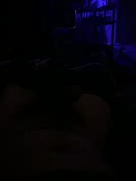 gucky25 online show from February 5, 1:27 pm