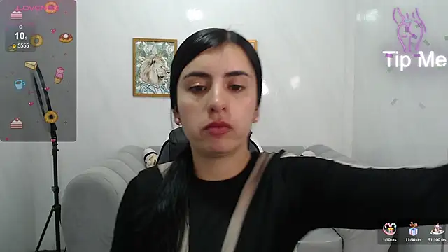 Eilyn love b online show from October 4, 1:09 pm