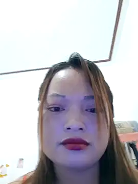 Snapshot of love_min chatting on September 28, 2:44 pm love min online show from September 28, 2:44 pm