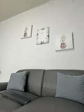 blackbullger  online show from October 10, 11:42 am