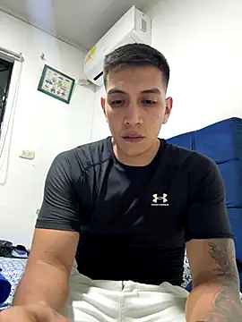 blackbullger  online show from October 15, 11:38 pm