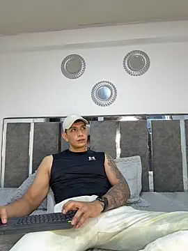 blackbullger  online show from October 25, 11:40 am