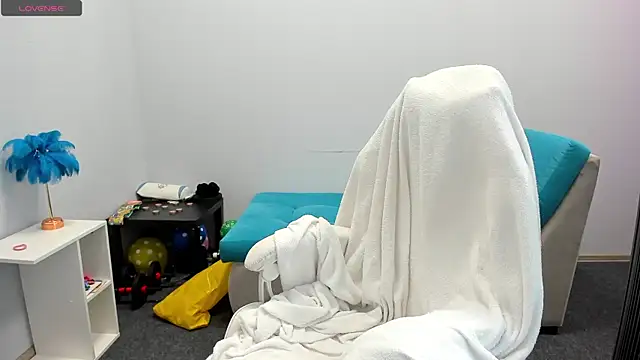 juliamurr 18 online show from November 19, 1:16 am