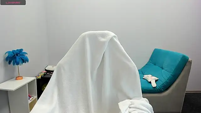 juliamurr 18 online show from November 24, 2:00 am