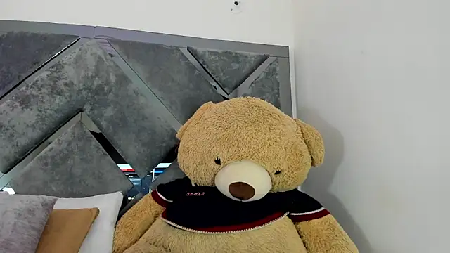 Sweet Salome1 online show from October 19, 2:50 pm