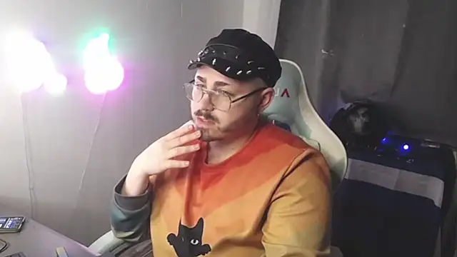 FabianKinky online show from October 13, 4:18 pm