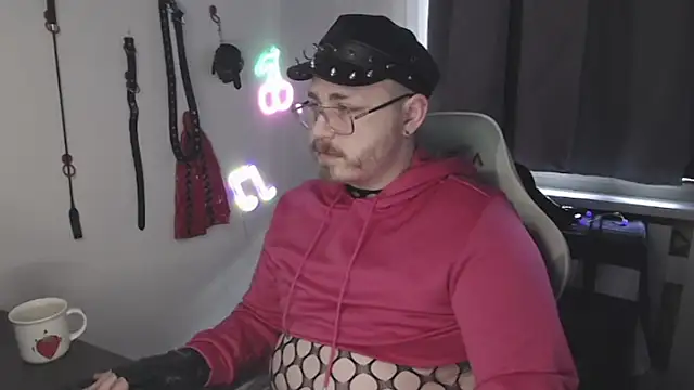 FabianKinky online show from October 28, 9:24 am