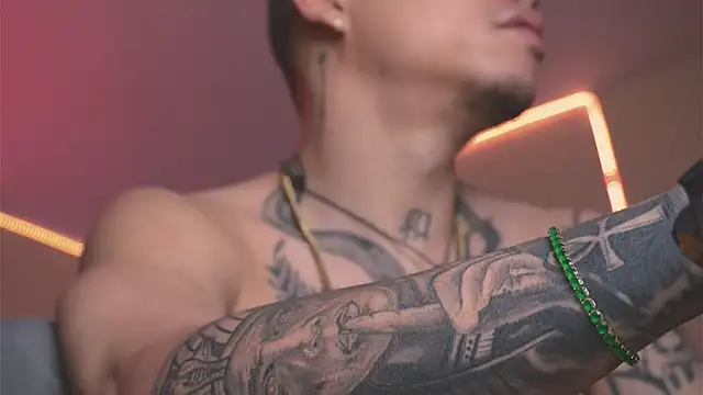 AlphaMasterXxx online show from March 12, 3:34 am