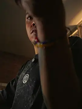 AlphaMasterXxx online show from June 3, 5:43 am