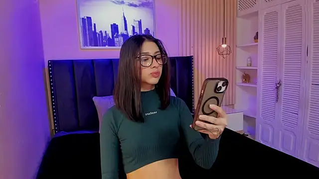 briela baddie online show from September 24, 11:57 am