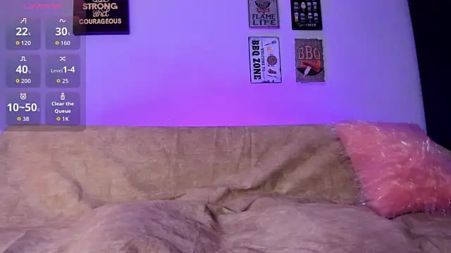 elizabethboltXXX online show from February 19, 7:43 pm