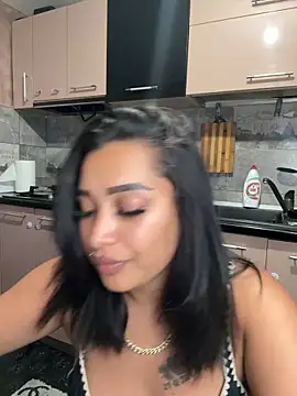 JaneetDeea online show from October 12, 9:47 pm