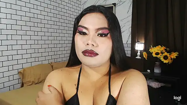 Snapshot of TSbrianaHugeCock chatting on September 19, 2:57 am TSbrianaHugeCock online show from September 19, 2:57 am