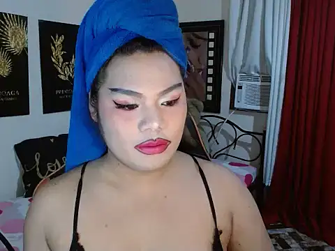 TSbrianaHugeCock online show from November 10, 1:10 pm