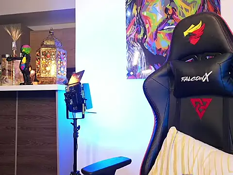 logan hugh8 online show from October 13, 11:16 pm