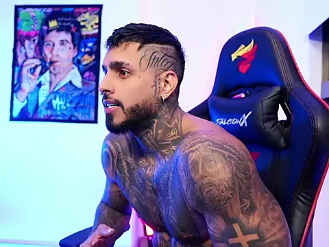 logan hugh8 online show from October 16, 12:44 am