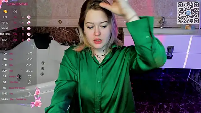 HelenHartt online show from November 16, 1:55 am