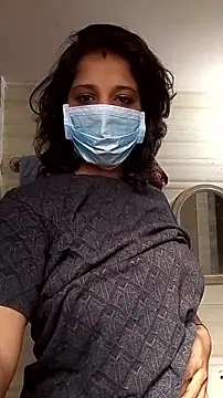 Snapshot of Love_Foreverr12 chatting on November 20, 9:09 am Love Foreverr12 online show from November 20, 9:09 am