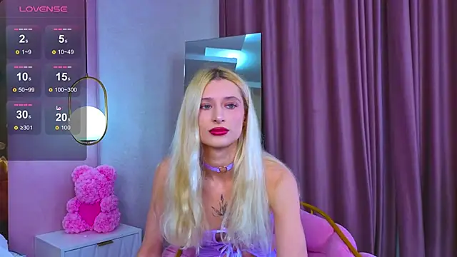 Monica Leen online show from November 7, 6:35 am