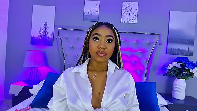 AngelaRoberts online show from November 10, 4:11 am