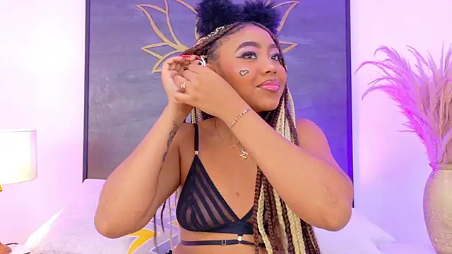 AngelaRoberts online show from November 17, 3:45 am