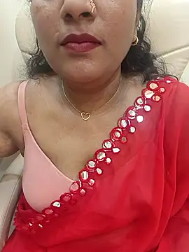 Snapshot of Aunty_Boy_143 chatting on April 27, 2:04 pm Aunty Boy 143 online show from April 27, 2:04 pm
