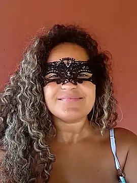 RaphinhaSanches online show from March 19, 1:15 pm