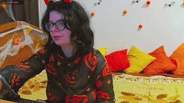 MilisaSweet777 online show from October 31, 8:21 pm