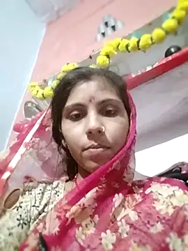 Laxmixx2 online show from October 18, 6:30 pm