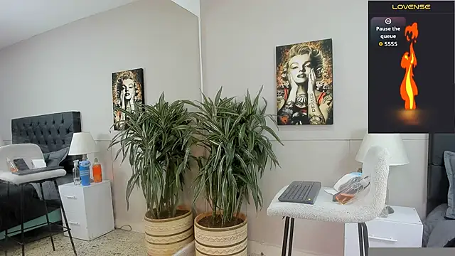 emilio brandon online show from October 30, 11:11 am