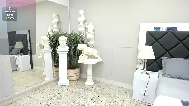 emilio brandon online show from November 30, 10:30 am