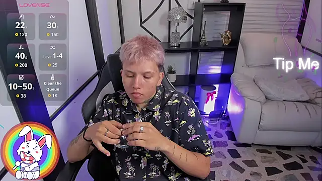 AlanRed  online show from September 13, 1:49 am