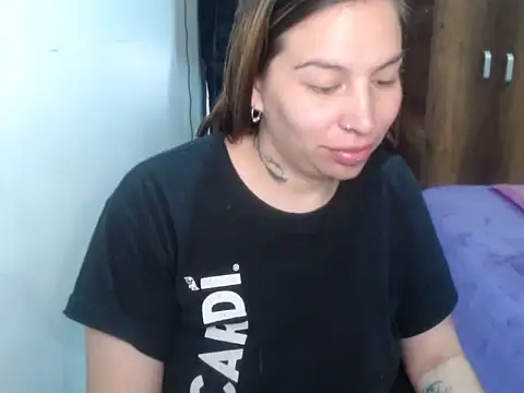 cloequeen15 online show from February 17, 3:19 pm