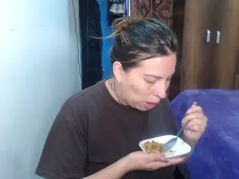 cloequeen15 online show from February 28, 10:33 pm