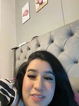 Aliciawhitee online show from November 11, 3:50 am