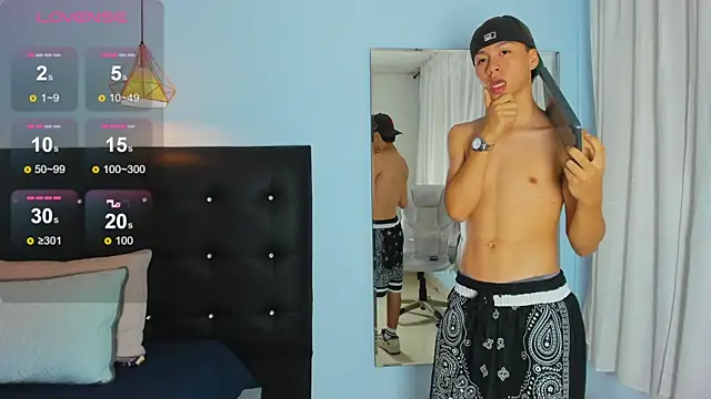 Abraham horny18 online show from November 4, 8:19 pm